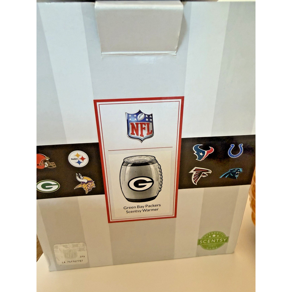 Green Bay Packers Scentsy Football NFL Wax Warmer Green Gold Wisconsin Cheese - Picture 4 of 4